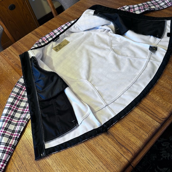 Body Glove Ski / Snowboard Jacket Size Medium Hot Pink / White / Black Plaid - Picture 4 of 16